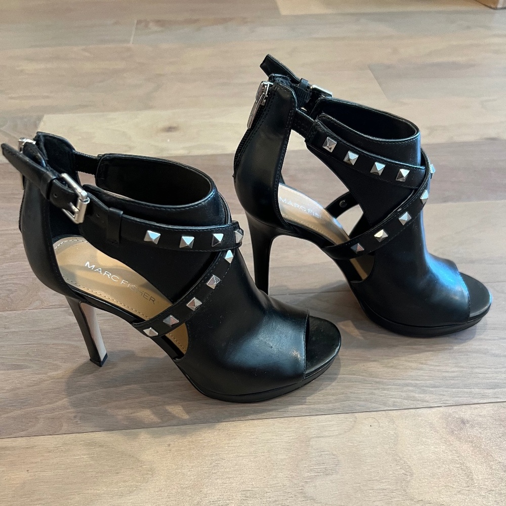 Marc Fisher Mahyia2 Peep Toe Heels Size 6